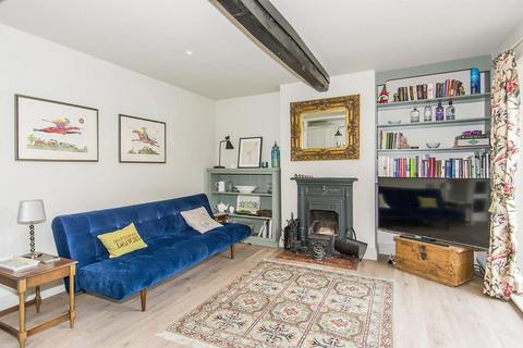 2 bedroom terraced house to rent, Mews Cottages, Main Street, Great Oxendon