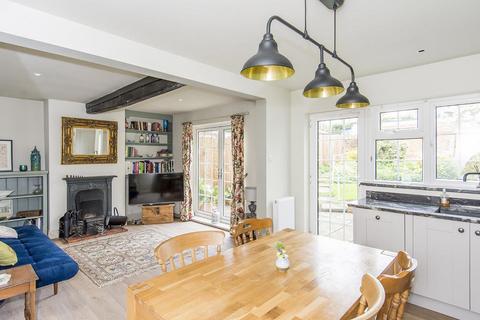 2 bedroom terraced house to rent, Mews Cottages, Main Street, Great Oxendon