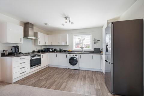undefined, Queens Road, Wokingham RG41