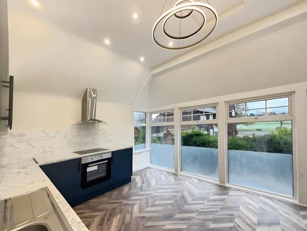 Eb6df246-kitchen 203