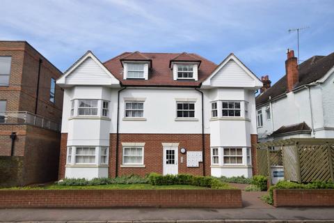 undefined, Rosslyn Road, Watford, WD18