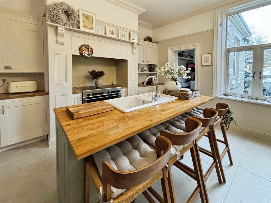 Dining Kitchen