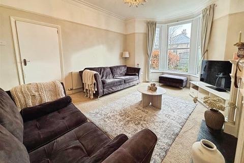 undefined, Ivy Place, Bradford BD2