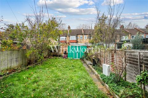 3 bedroom terraced house for sale, Arnold Gardens, London, N13