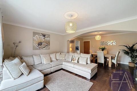 undefined, Windermere Crescent, Southport PR8
