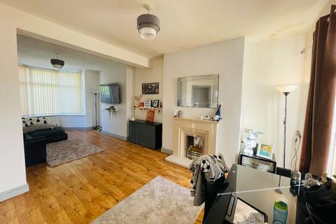 3 bedroom terraced house for sale, Victoria Street, Abertillery. NP131PQ.