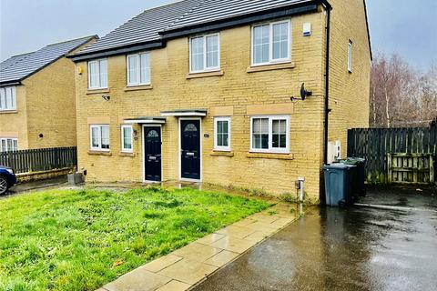 3 bedroom semi-detached house to rent, Beck Bridge Lane, Allerton, Bradford, BD15