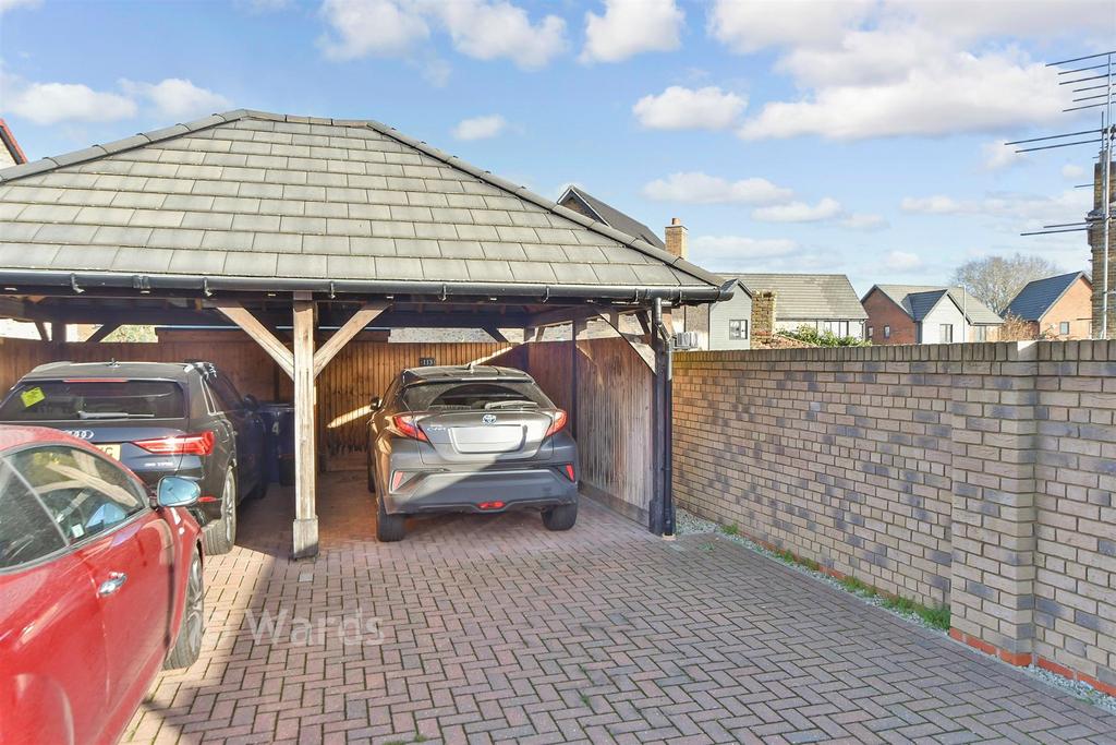 Driveway/Parking