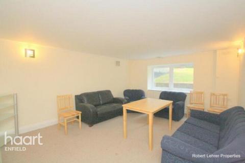 1 bedroom apartment to rent, Crescent Road, LONDON