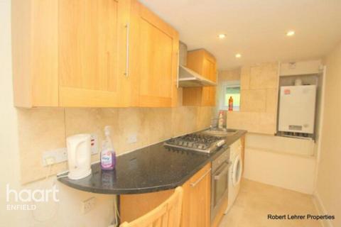 1 bedroom apartment to rent, Crescent Road, LONDON