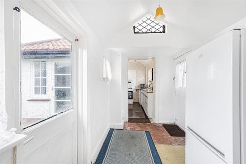 3 bedroom detached bungalow for sale, Chyngton Gardens, Seaford
