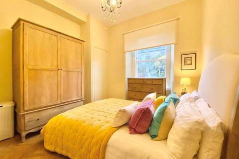 1 bedroom apartment to rent, Arlington Rd, London, NW1