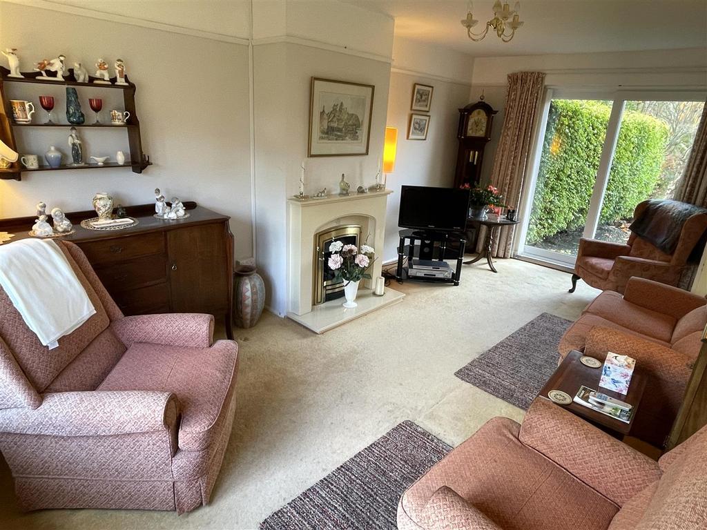 Sitting room.JPG