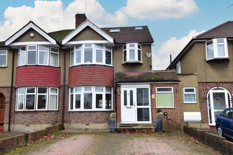 Meadow Road, Watford, WD25