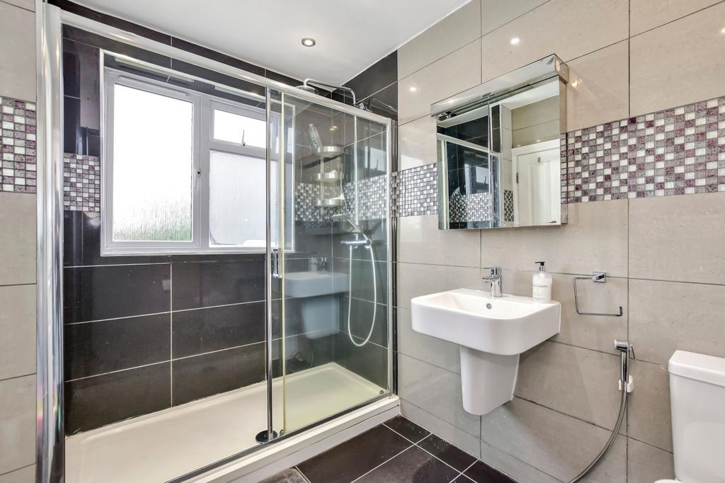 Family bathroom