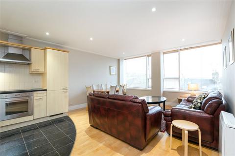 2 bedroom flat to rent, Drayton Park, Islington, London
