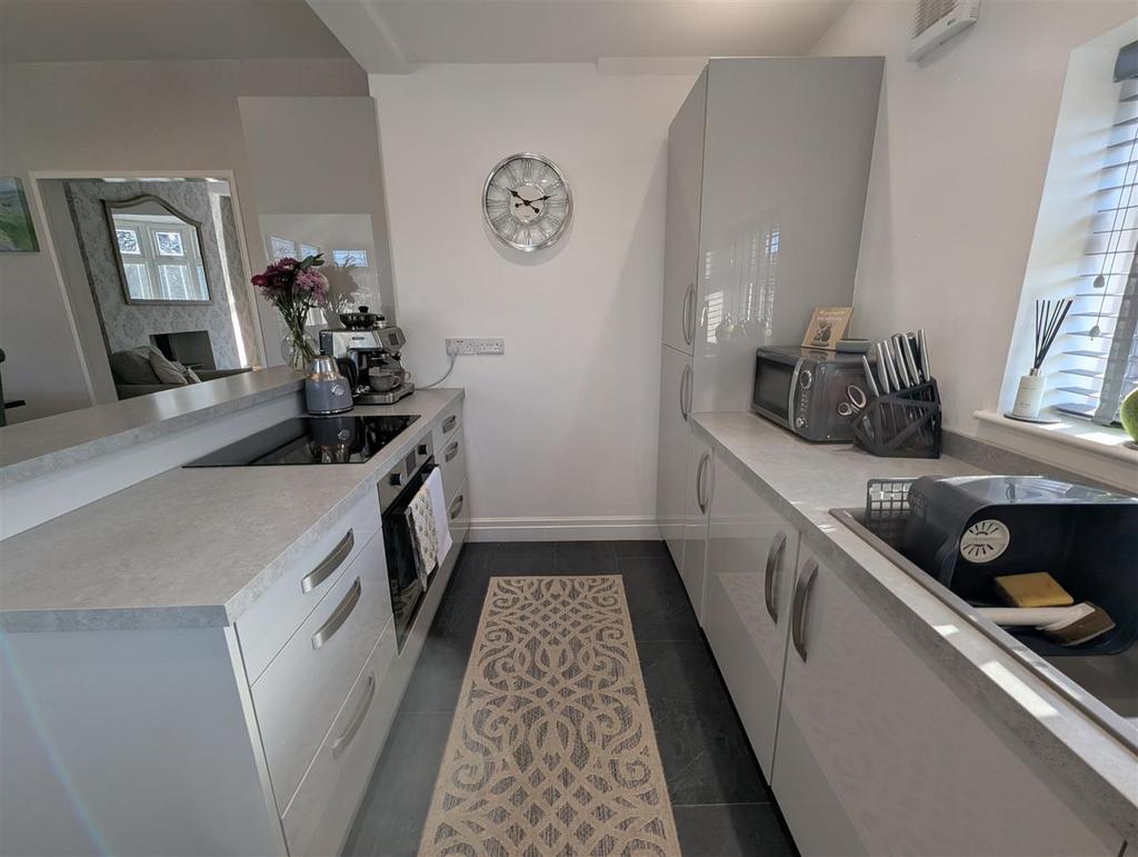 Dining Room/Kitchen