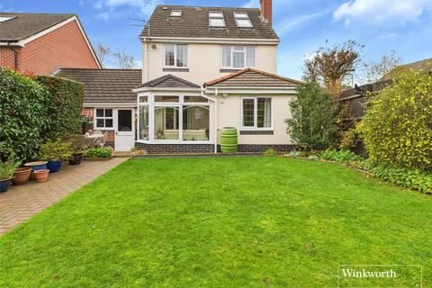 Ludlow Close, Newbury, Berkshire, RG14