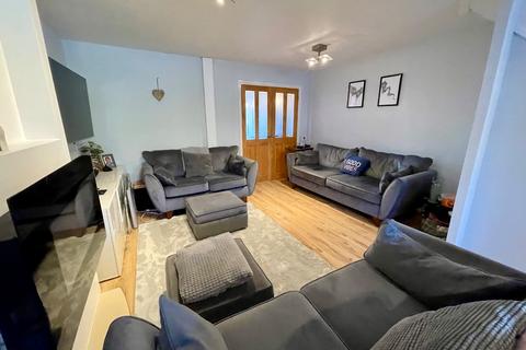 3 bedroom semi-detached house for sale, Springfield Road, Luton, LU3 2HF