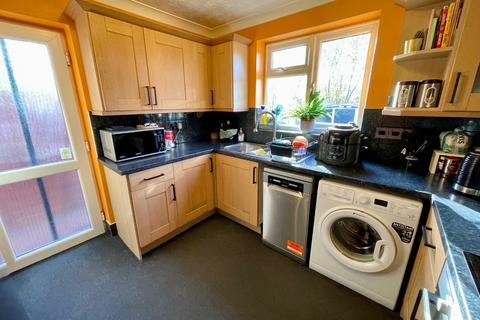 3 bedroom semi-detached house for sale, Springfield Road, Luton, LU3 2HF