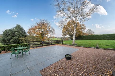 5 bedroom detached house for sale, Franche Court Drive, Kidderminster.