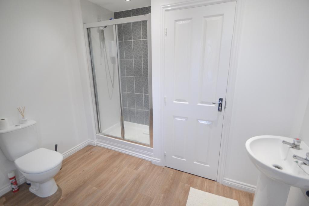 Ensuite