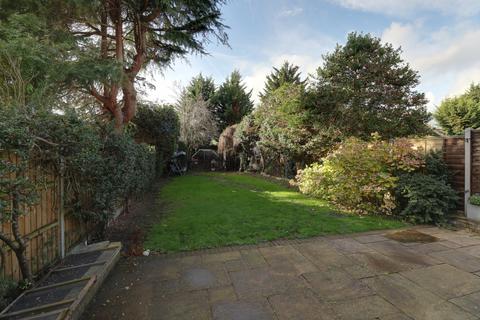 undefined, Chiltern Road, Burnham SL1