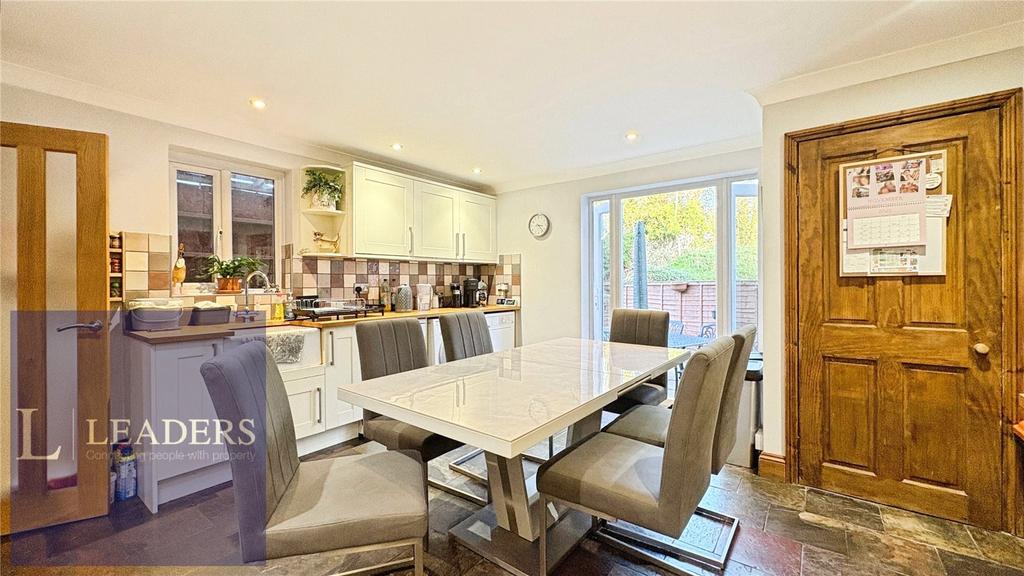 Kitchen Diner