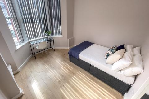 5 bedroom house to rent, Esher Road, L6 6DF,