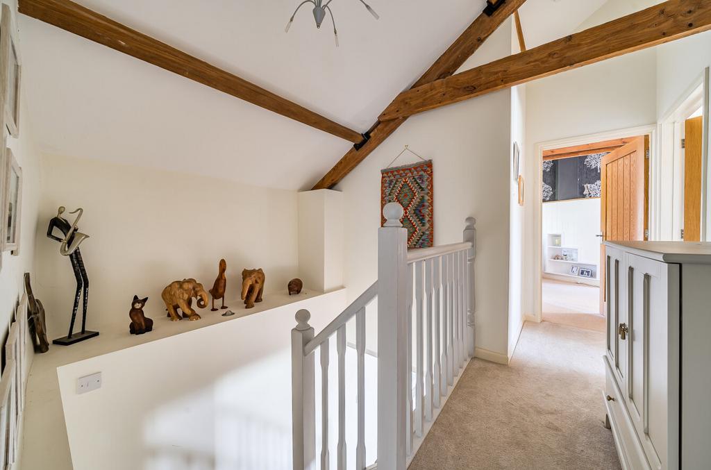 1369543-19-68ff7a...