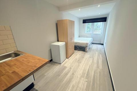 undefined, 103 Raymond Crescent, Guildford GU2