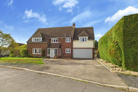 5 bedroom detached house for sale, Pigott Orchard, Quainton
