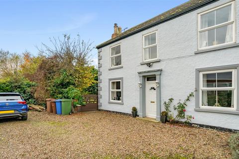 4 bedroom link detached house for sale, Main Street, Welwick, Hull