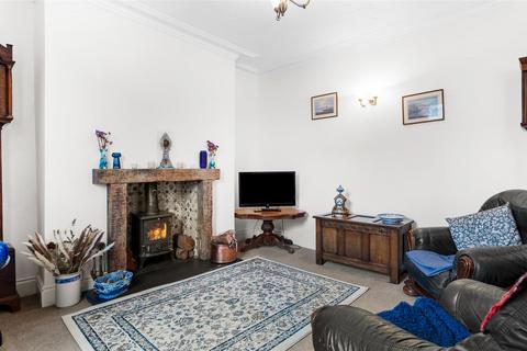 4 bedroom link detached house for sale, Main Street, Welwick, Hull