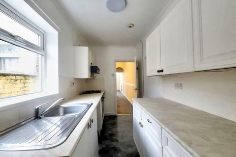 3 bedroom terraced house for sale, Scotia Road, Stoke-on-trent ST6