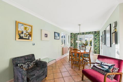 undefined, Warwick Crescent, Porthcawl CF36