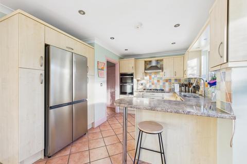 undefined, Warwick Crescent, Porthcawl CF36