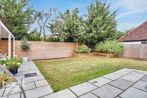 undefined, Pound Lane, BASILDON