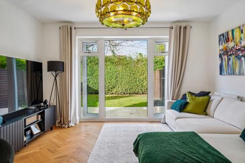 undefined, Waldenbury Place, Beaconsfield, Buckinghamshire, HP9