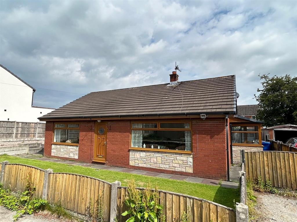 Marshes Fold Bungalow (2).jpg