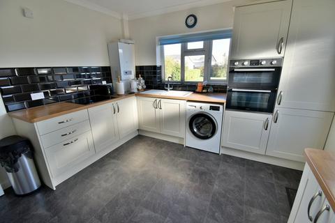 2 bedroom detached bungalow for sale, Mayfield Way, Ferndown, BH22