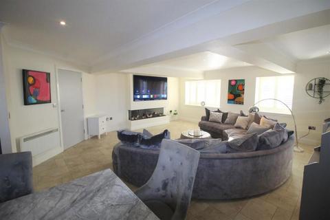 undefined, Elizabeth Court, Lytham St. Annes, Lancashire, FY8 1FD
