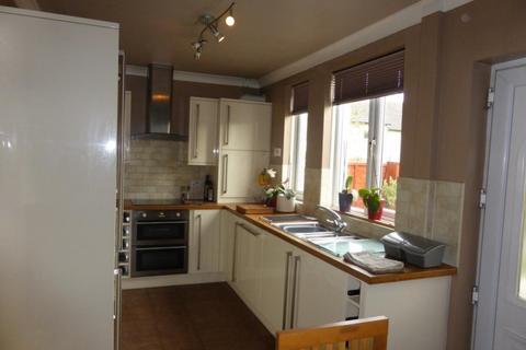 undefined, Laburnum Crescent, Kettering, Northants, NN16
