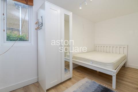 2 bedroom maisonette to rent, Holders Hill Drive, London, NW4
