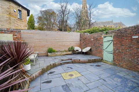 4 bedroom end of terrace house for sale, Fulwood Road, Sheffield S10