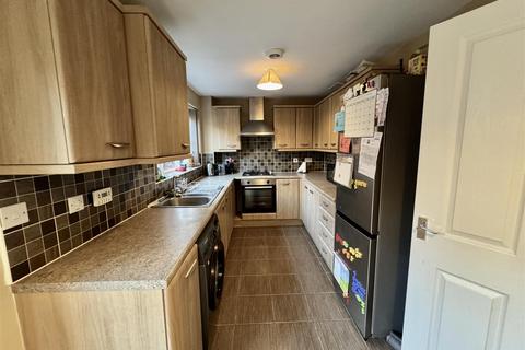 undefined, Dol Y Dderwen, Ammanford