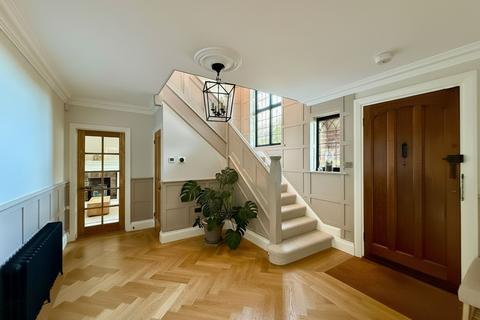 6 bedroom detached house for sale, Sandilands, Croydon, CR0