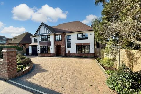 6 bedroom detached house for sale, Sandilands, Croydon, CR0