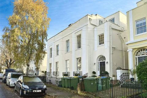 2 bedroom house to rent, Priory Street, Cheltenham, GL52