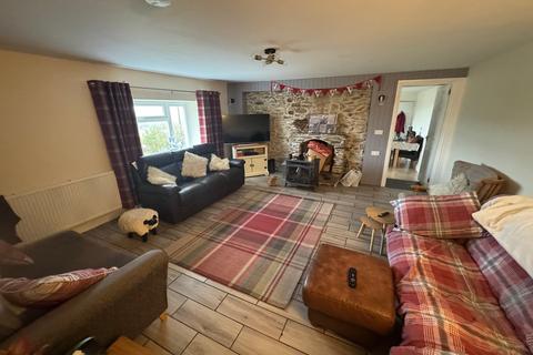 undefined, Tynreithyn, Tregaron, SY25